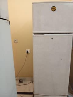 PEL REFRIGERATOR