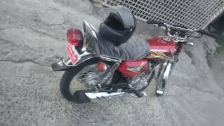 honda 125 brand new 80 km drive only
