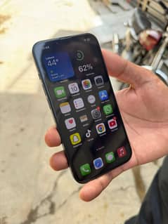 I phone 13 jv 10x10 condition 75k