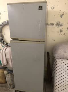 Fridge for urgent sale