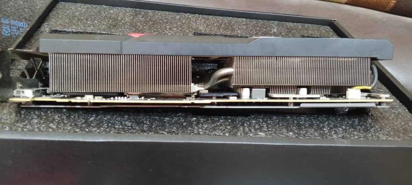 MSI RX 5700 XT GRAPHICS CARD WITH BOX 8