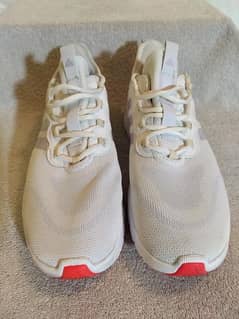 preowned sneakers Adidas originals perfect for running walking & gym