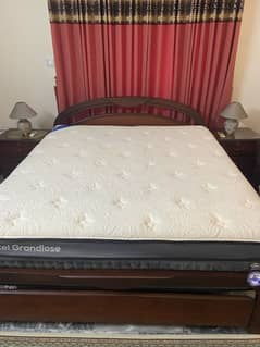 HOTEL GRANDIOSE  50 PERCENT OFF