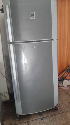 Full size fridge for. sale dawlance