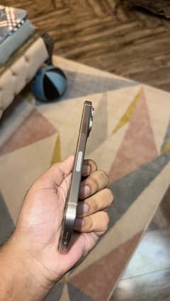Iphone 15 pro max 98% battery non pta
