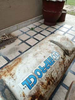 CNG Cylinder (40kg) - Excellent Condition