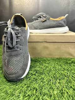 Branded Casual/Running Shoes