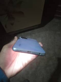 vivo y21