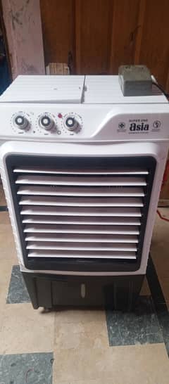 12 watt only 2 manth use