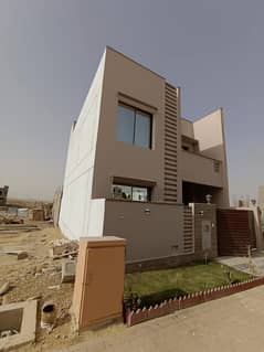 3Bed DDL 125 sq yd Villa FOR SALE at Precicnt-10B (All Amenities Nearby) Heighted Location Investor Rates