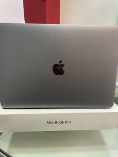 Apple Macbook Pro M1