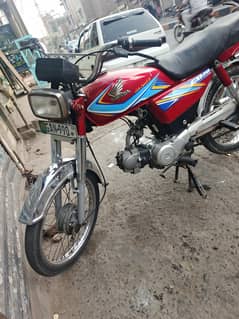 Honda cd70 in very good condition for sale.