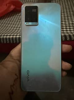10/10 condition full okay mobile hai vivo Y33s