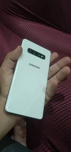 Samsung s10 plus