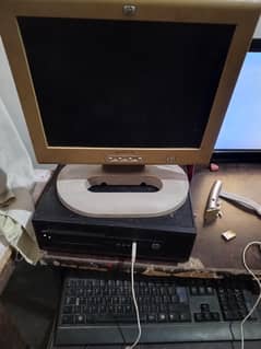 HP elitedesk PC 4gb ram . full computer . wifi conection