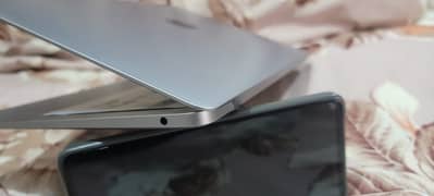 Macbook air m1, with box