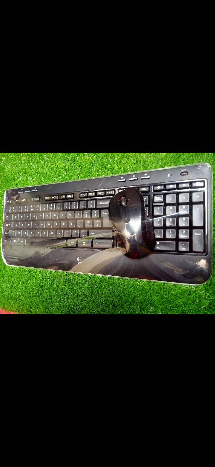 Logitech wireless keyboard & mouse 1