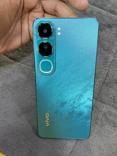 Y200