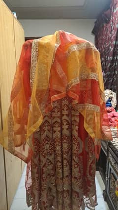 beautiful dress decent wedding wear