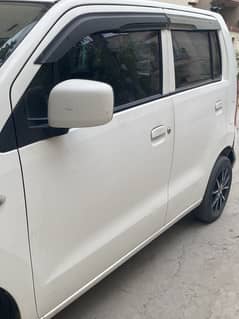 Suzuki wagon R white color vxl