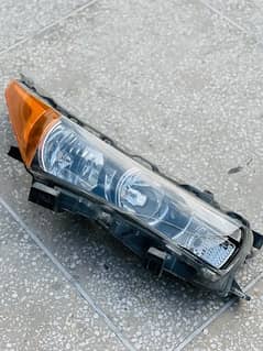 Corolla 2014-2017 Headlight (Right)