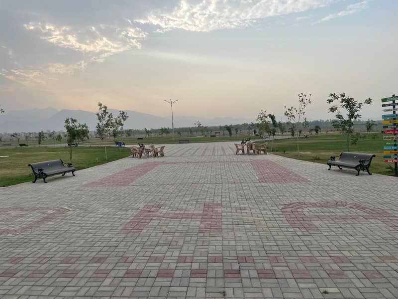 fly ash bricks/ tuff tiles / pravers / concrete blocks in all pakistan 5