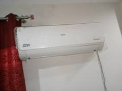1 ton Haier Ac just 1 season use look like box pack