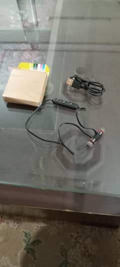 Bluetooth Neckband with Box & Charging Cable – Excellent Condition