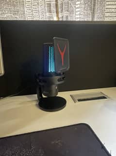 Microphone