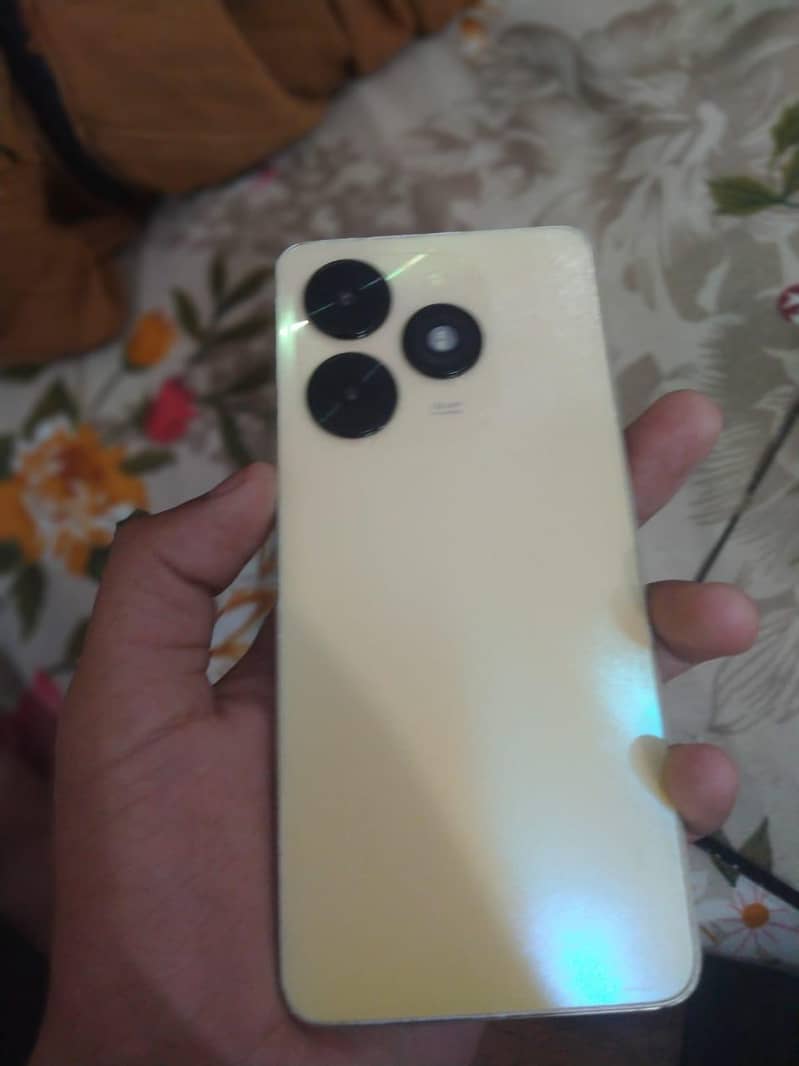 Tecno spark go 24 with box and charger 9