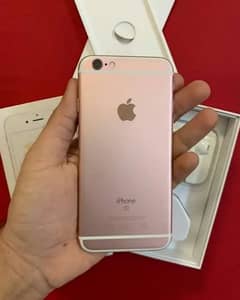 iPhone 6s plus 128 GB complete box my WhatsApp number 03286487884