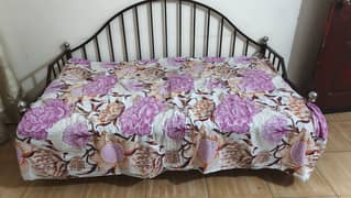 Foldable bed kids size with 2 single mattres
