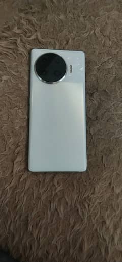 Techno Spark 20 pro plus