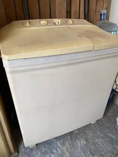 Dawlance Semi-automatic Washing Machine