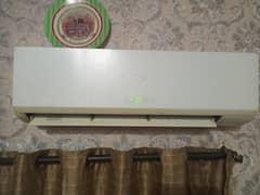 Haier 1ton good condition