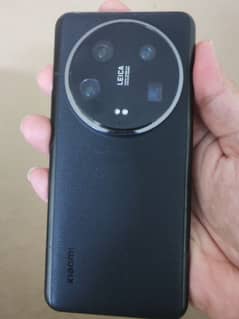 Xiaomi mi 14 ultra, 10/10, full box, official tax paid