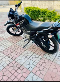 Yamaha YBR 125G 2017
