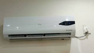 Haier 1 ton DC fully okay working