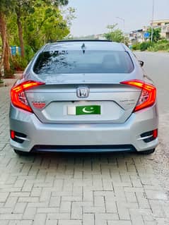 Honda Civid 2022 Oriel Ug