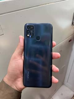 Infinix Hot 11 Play ( 4-64 ) Warranty 3 Days ( 10 by 9 condition )