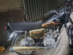 Honda CG 125 SPECIAL GOlD Edition