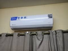Dawlance 1 Ton DC invertor