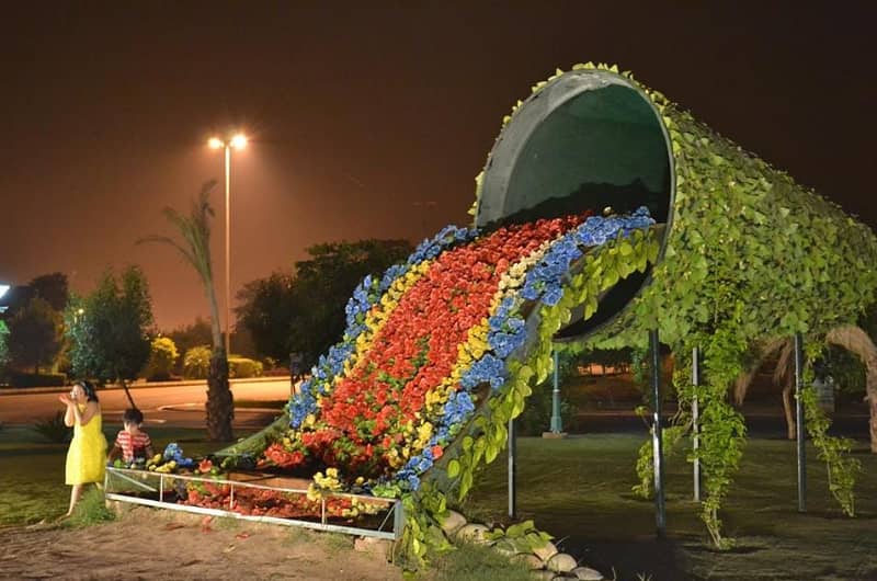 10 MARLA PLOT | MAIN BOULEVARD | BUILDER LOCATION | POSSESSION UTILITY PAID | PLOT FOR SALE | IRIS BLOCK | BAHRIA TOWN LAHORE 10