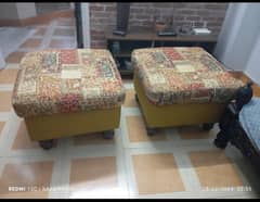 2x PUFFY SOFAS  SINGLE SEAT