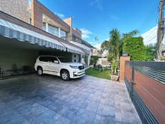 One Kanal Slightly Used Bungalow At Hot Location