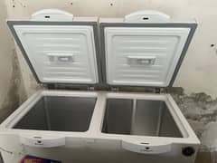 Dawlence double door deep freezer inverter new condition 1 months use