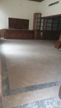 10 Marla 1st Floor For Rent Allama Iqbal Town Lahore