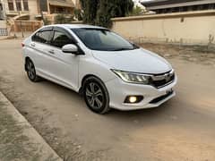 Honda Grace Hybrid(EX)Top of Line 15-19 B. then civic city Aqua Corolla