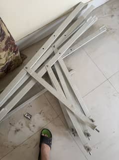 Solar stands new in condition one month use only