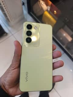 vivo y 100 8/256